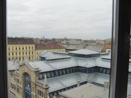 Artist Guest House - image 3