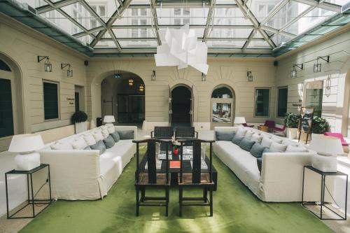 Hotel Zenit Budapest Palace - image 2