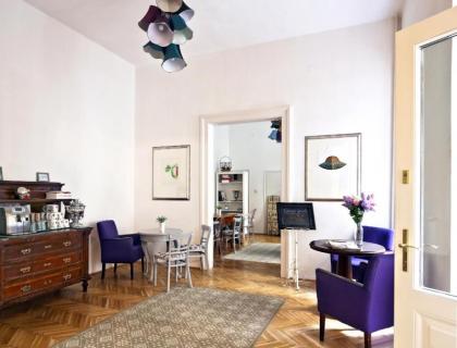 House Beletage - image 2