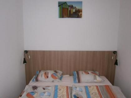 Fanni Budapest Guesthouse - image 2