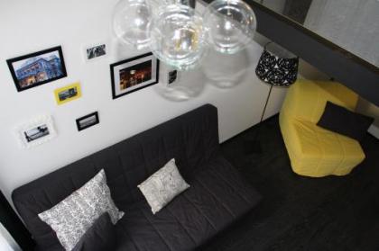 Big City Life Apartments - image 1