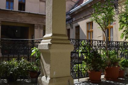 Synagogue Central Guest House - image 12