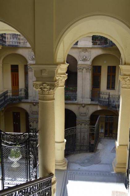 Synagogue Central Guest House - image 17