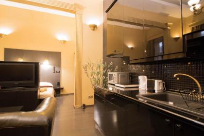 Budapest Royal Suites - image 9