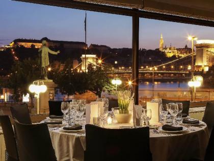 Sofitel Budapest Hotel - image 2