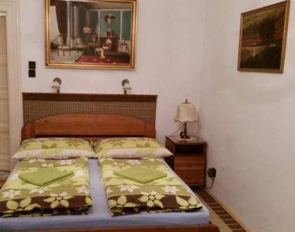 Melinda Apartment - image 10
