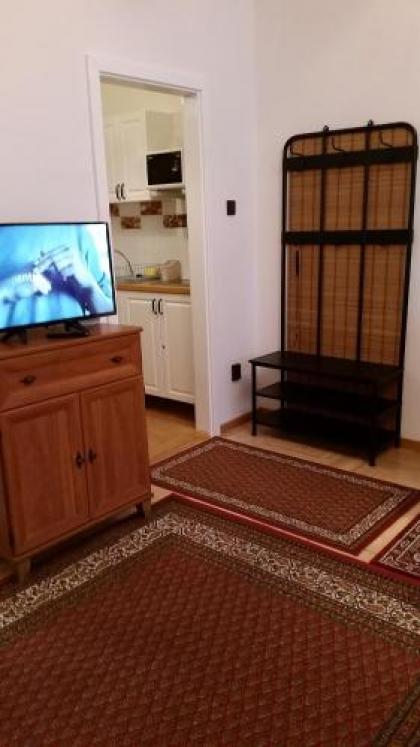 Melinda Apartment - image 5