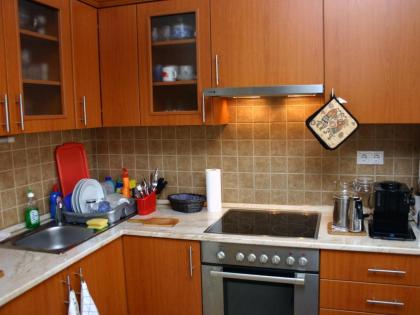 Arriva Apartment with indoor parking - image 12