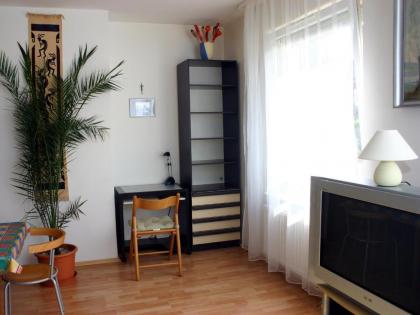 Arriva Apartment with indoor parking - image 5