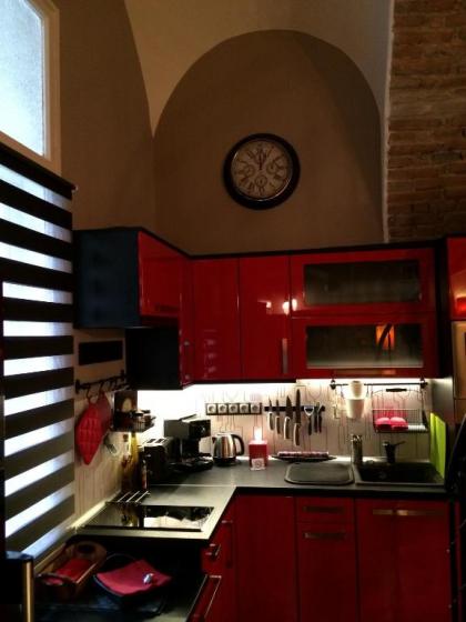 Serene City Centre Apartment Budapest - image 19