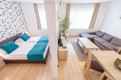 Prince Apartments - image 1