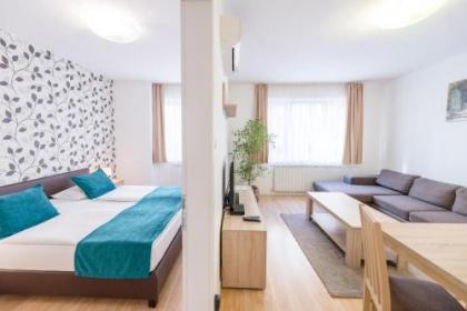 Prince Apartments - image 18