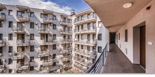 Prince Apartments - image 3