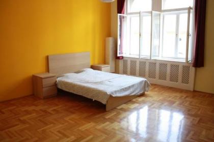 Alessia Apartment City Center - image 13