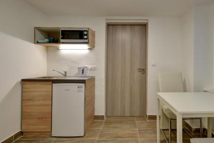 Heart of Downtown Apartment - image 13