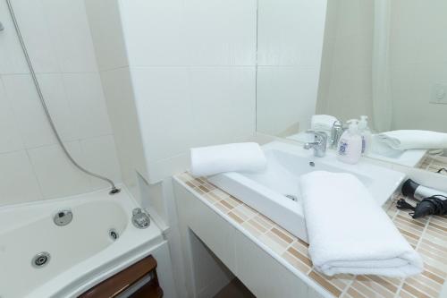 Budapest Bed and Breakfast - image 4