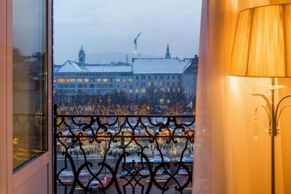 Royal Danube Apartments - image 17
