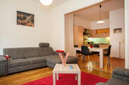 Georgina apartment - image 1