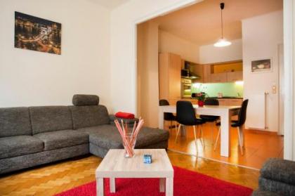 Georgina apartment - image 14