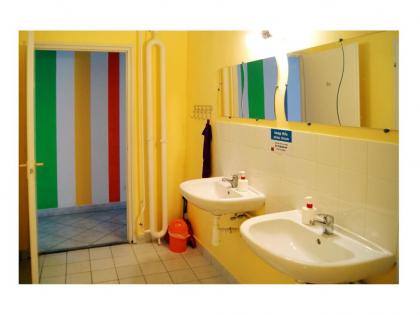 Westend Hostel - image 14