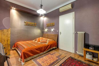 Danube Apartment Váci - image 11