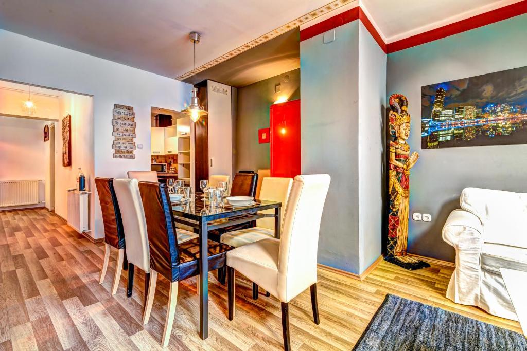 Central Capital Apartments - image 3