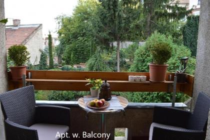 Cozy studio at the Castle - image 10