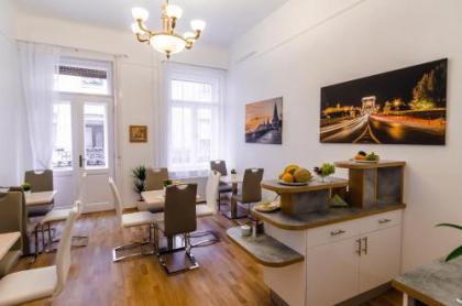 Anabelle Bed and Breakfast - image 19