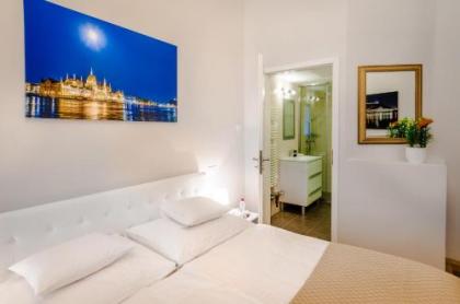 Anabelle Bed and Breakfast - image 8