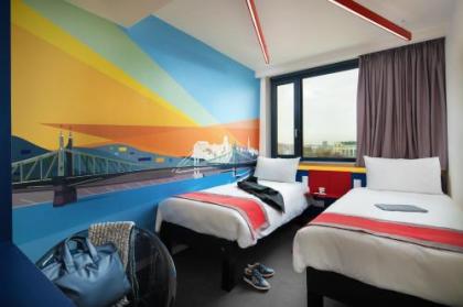 ibis Styles Budapest Citywest - image 7