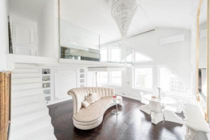 Enzo Capo Luxury Suites - image 5