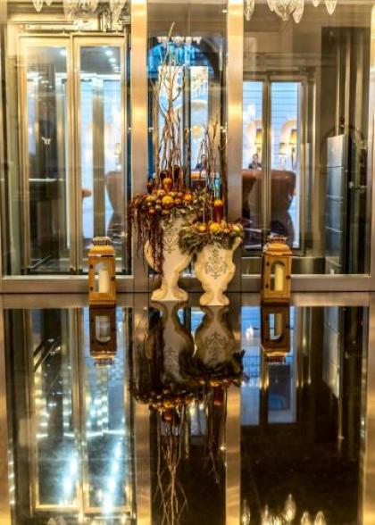Prestige Hotel Budapest - image 4