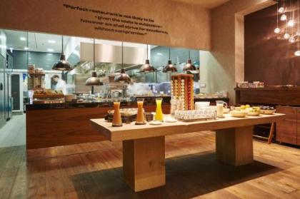 Prestige Hotel Budapest - image 5