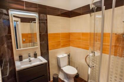 All In Apartman - image 13