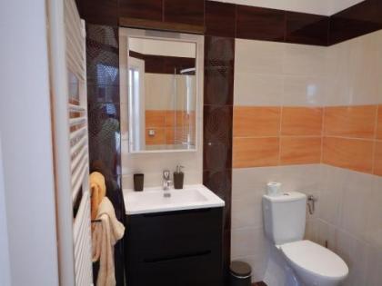 All In Apartman - image 15