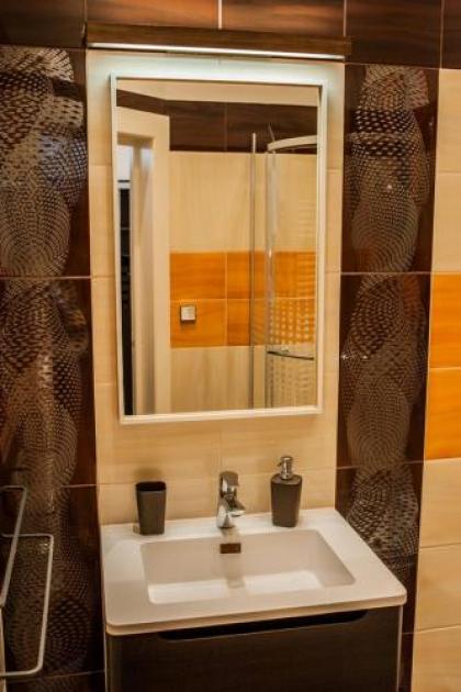 All In Apartman - image 16