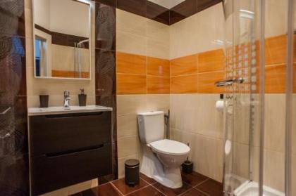 All In Apartman - image 17