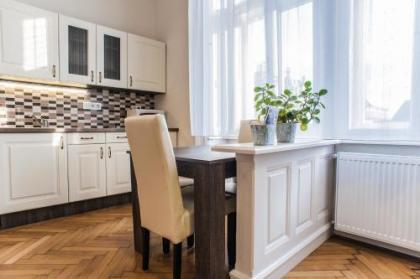 All In Apartman - image 5