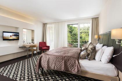 Bo33 Hotel Family & Suites - image 1