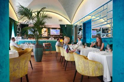 Aria Hotel Budapest by Library Hotel Collection - image 20