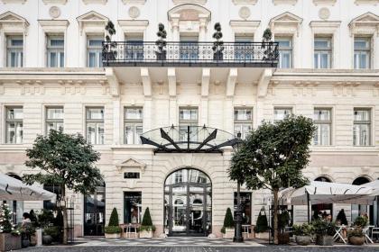 Aria Hotel Budapest by Library Hotel Collection - image 6