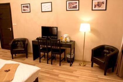 Budapest Ville Bed & Breakfast - image 10