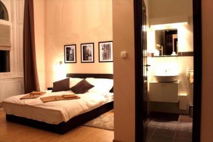 Budapest Ville Bed & Breakfast - image 3
