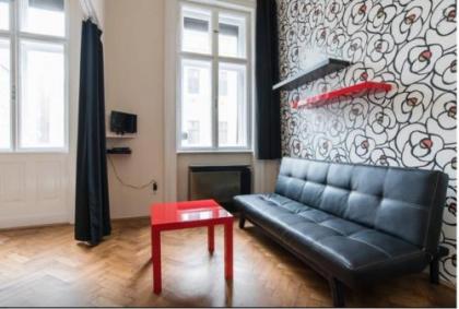 SparrOwl Apartments - image 6