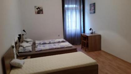 Omega Guesthouse Budapest - image 16