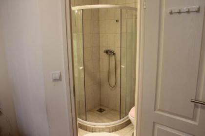 Omega Guesthouse Budapest - image 17