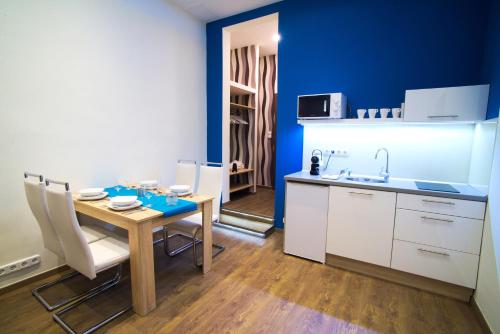 Focus Point Apartments - image 2