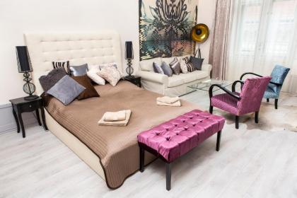 Boutique Apartment - image 1