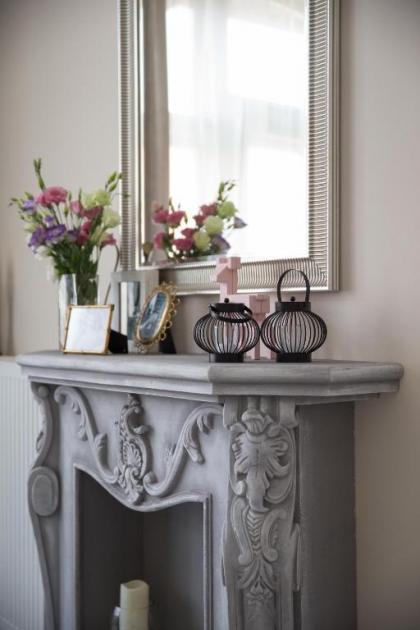 Boutique Apartment - image 3