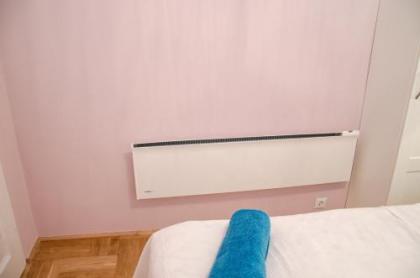 Blue Luxury Apartment - image 8